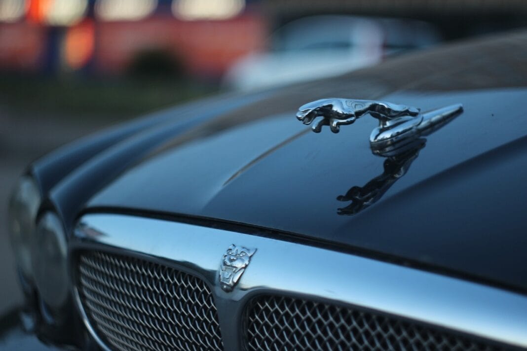 machine-g145ec9465_1280